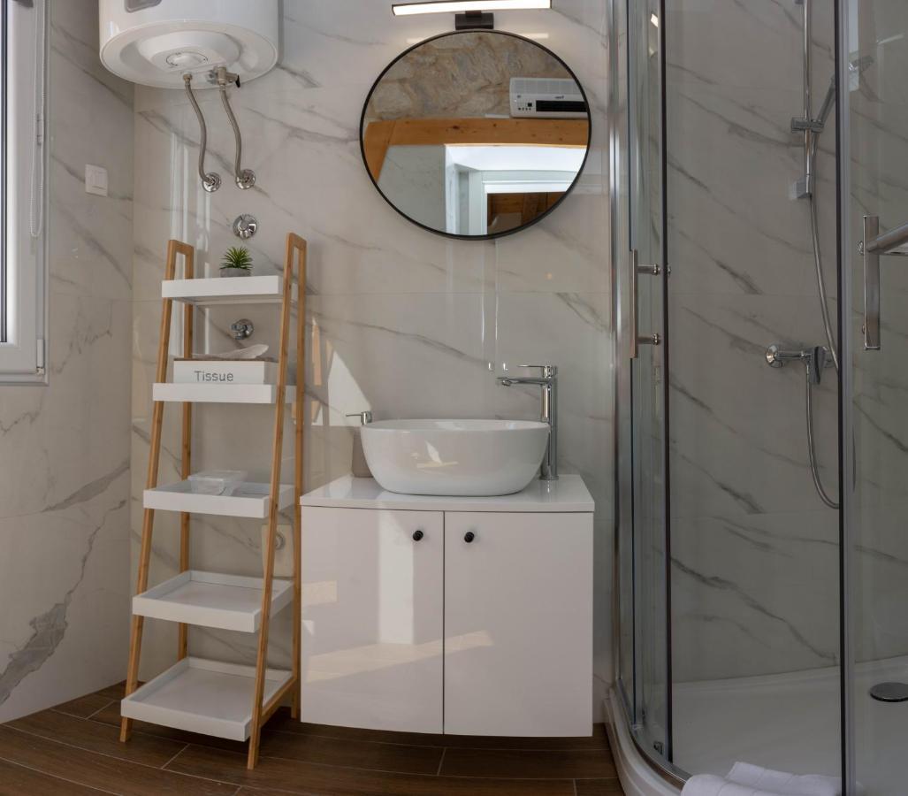 Luxury Rooms Rustic Chic Спліт Екстер'єр фото
