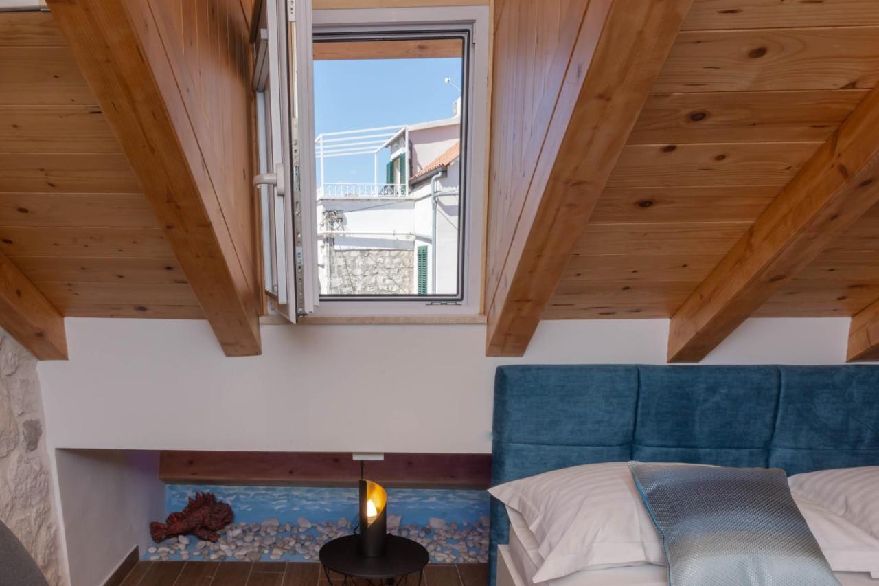 Luxury Rooms Rustic Chic Спліт Екстер'єр фото
